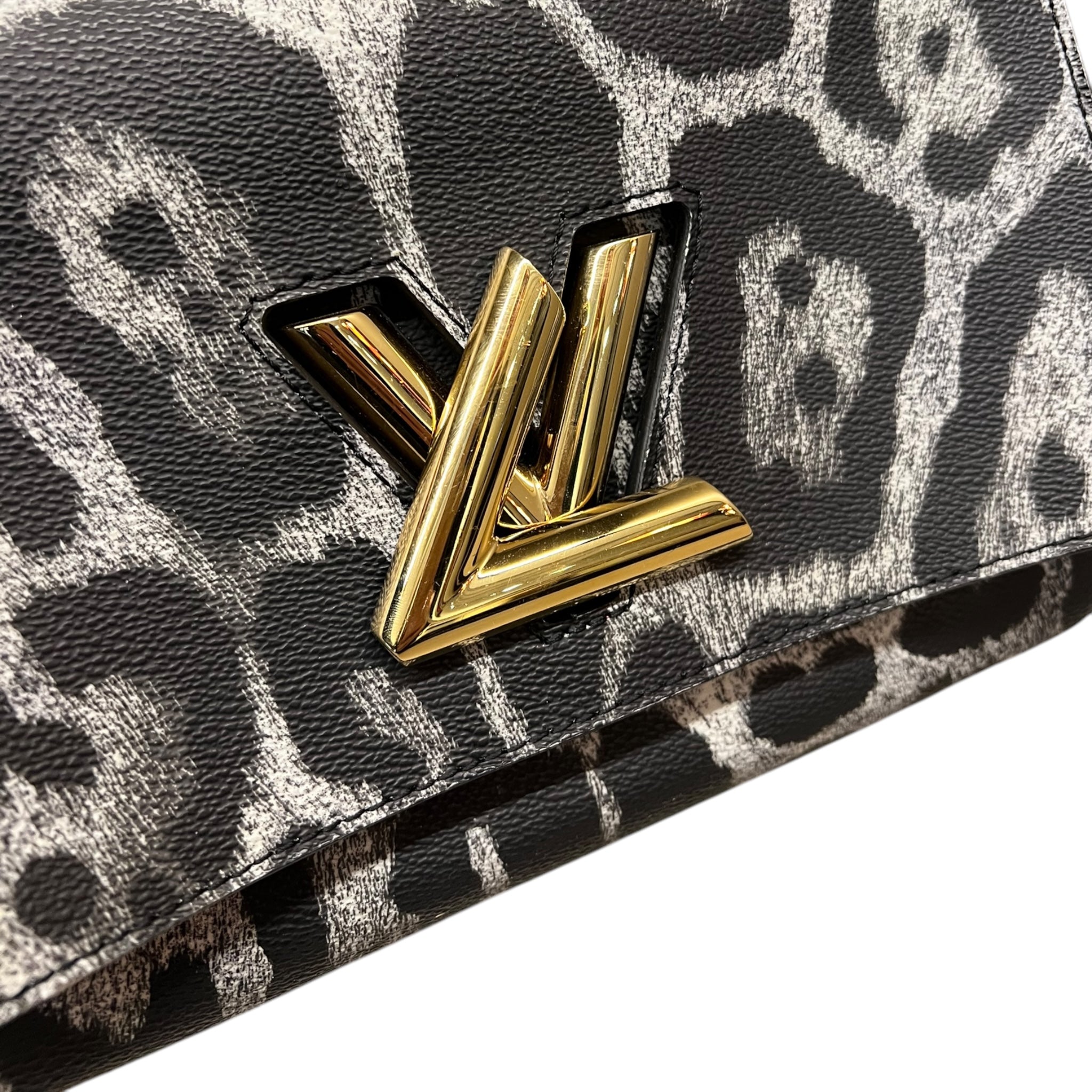 LOUIS VUITTON TWIST