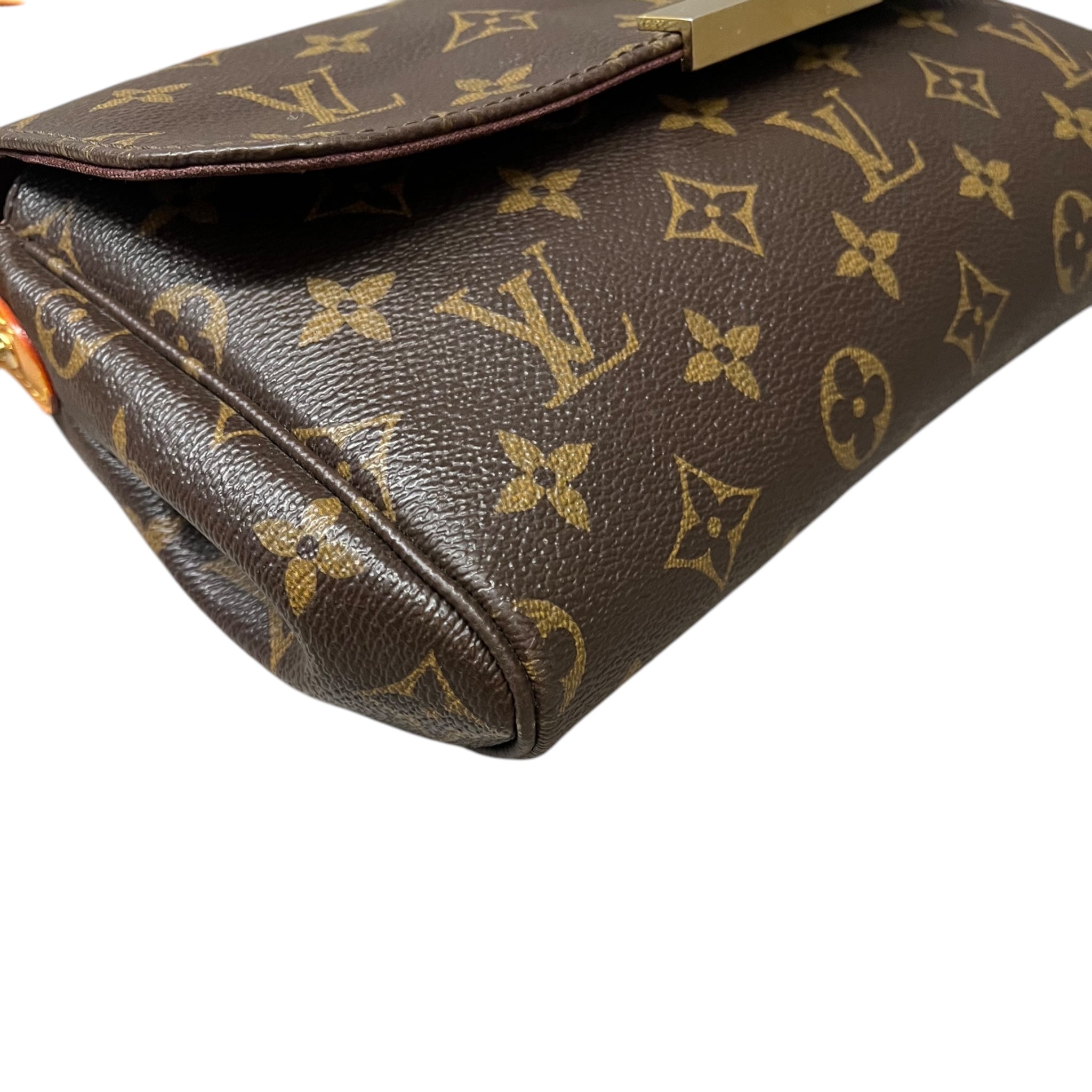 LOUIS VUITTON FAVORITE